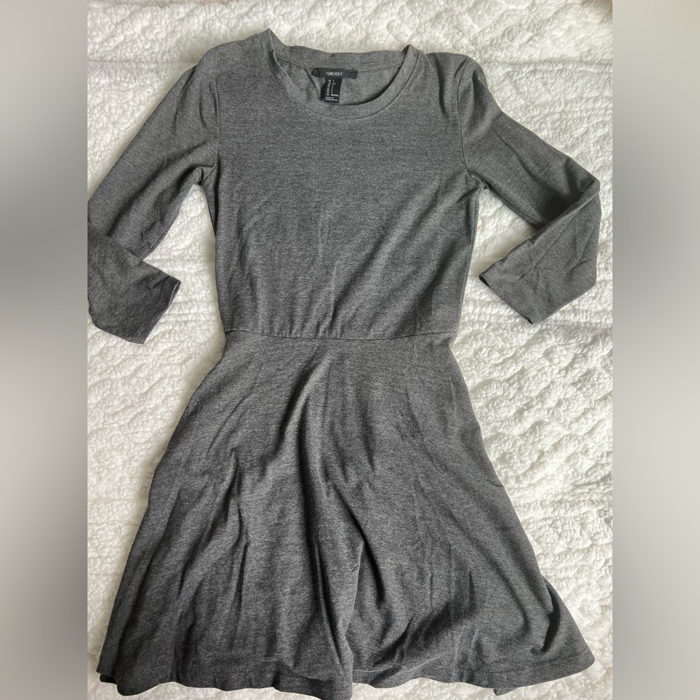 F21 3/4 sleeve dress